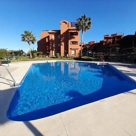 Increible Y Moderno Duplex Con Piscinas Y Preciosas Vistas Lejlighedshotel Estepona